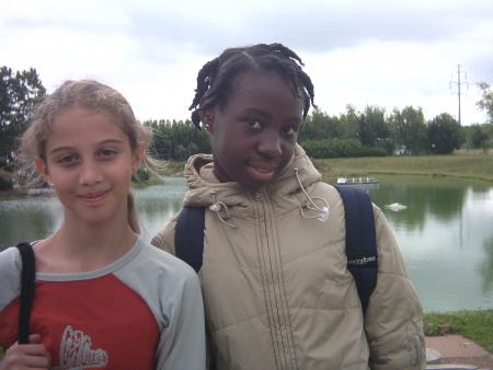 emma et daphn&eacute;e